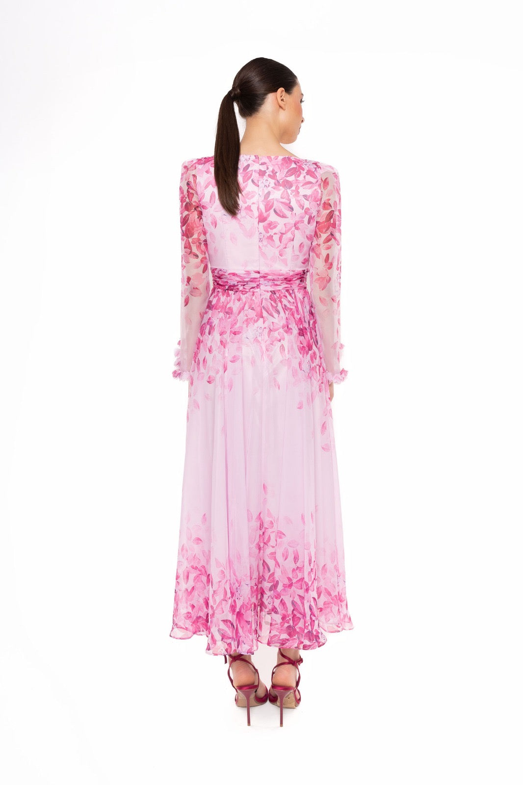 CARLA RUIZ - ABITO LUNGO FLOREALE ROSA IN CHIFFON CON MANICHE TRASPARENTI