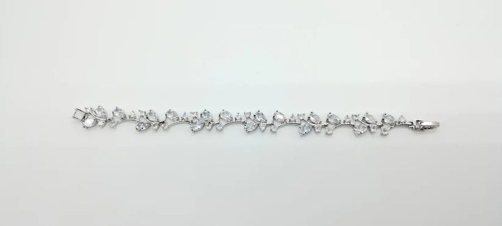 Bracciale di zirconi crystal con rodiatura color argento