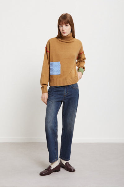 Maglione con dettagli a contrasto