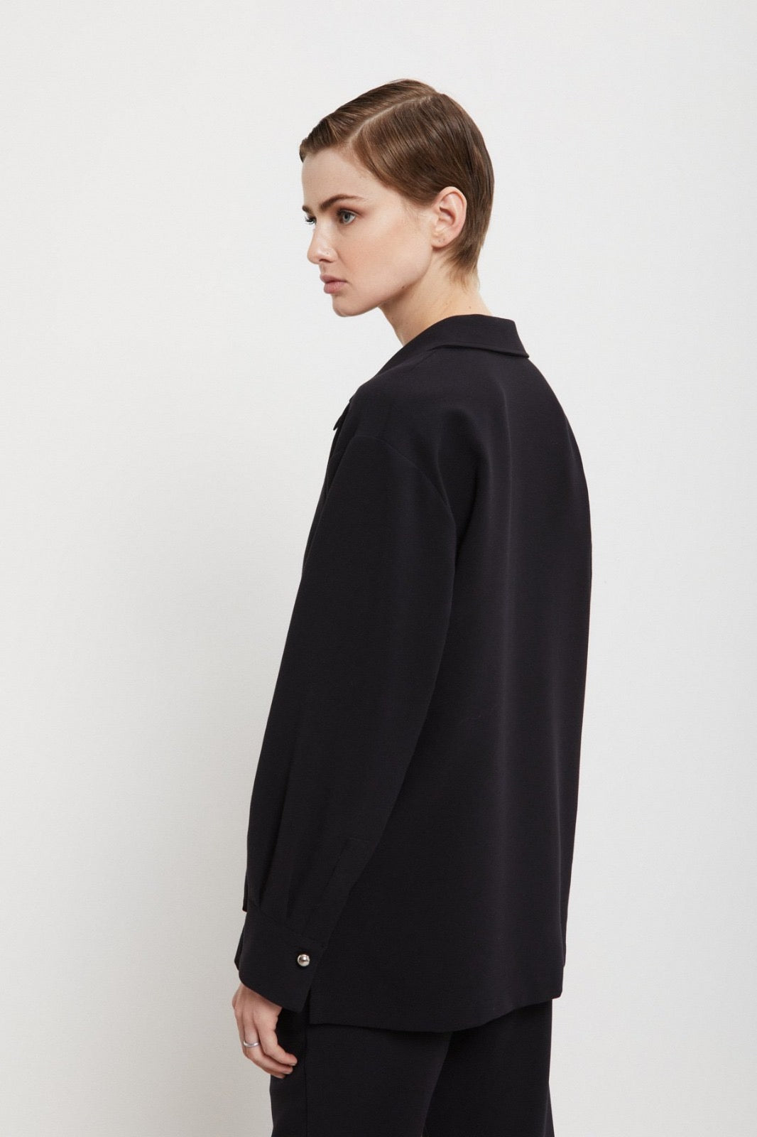 Blusa con scollo polo