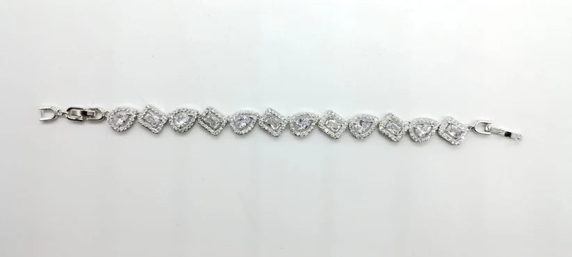 Bracciale di zirconi crystal con rodiatura color argento