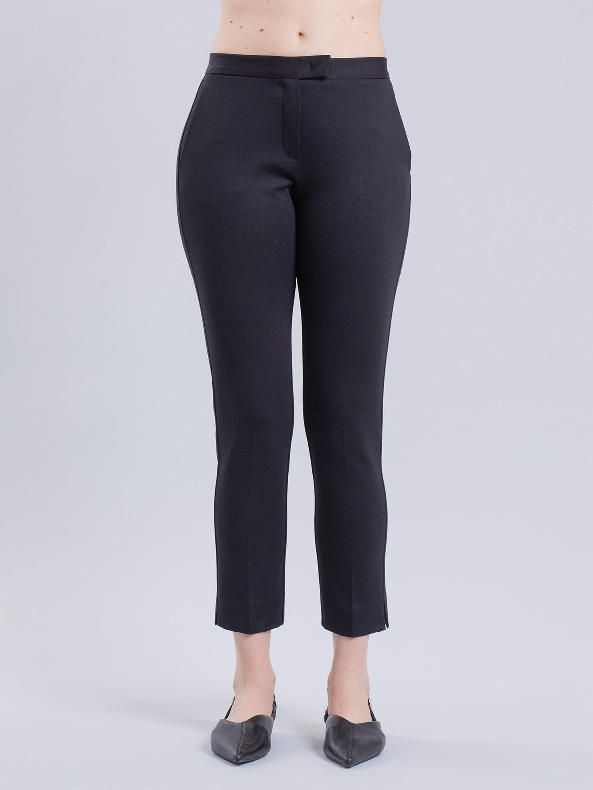 Pantalone in punto Milano con spacchetto alla caviglia