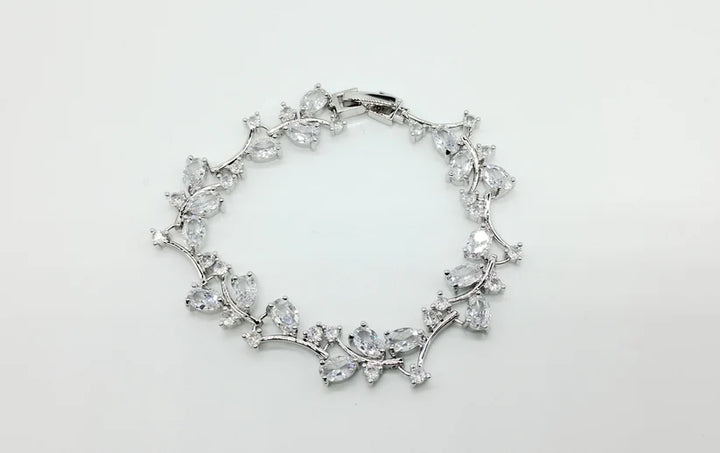 Bracciale di zirconi crystal con rodiatura color argento