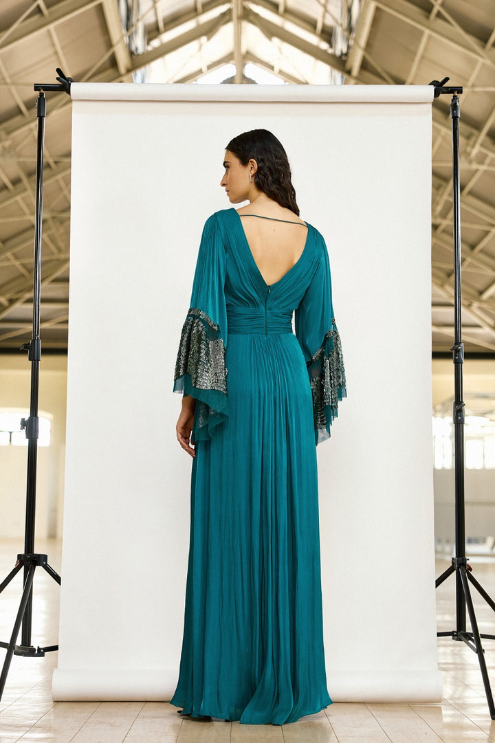 MAESTRI - ABITO LUNGO IN CHIFFON CON MANICHE A FARFALLA E DETTAGLI SCINTILLANTI