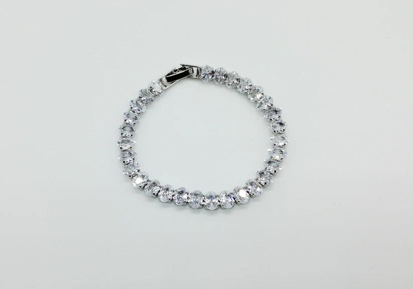 Bracciale di zirconi crystal con rodiatura color argento