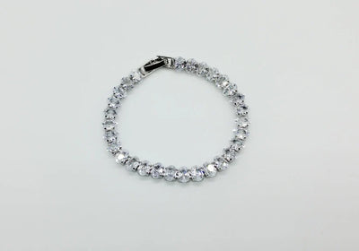 Bracciale di zirconi crystal con rodiatura color argento