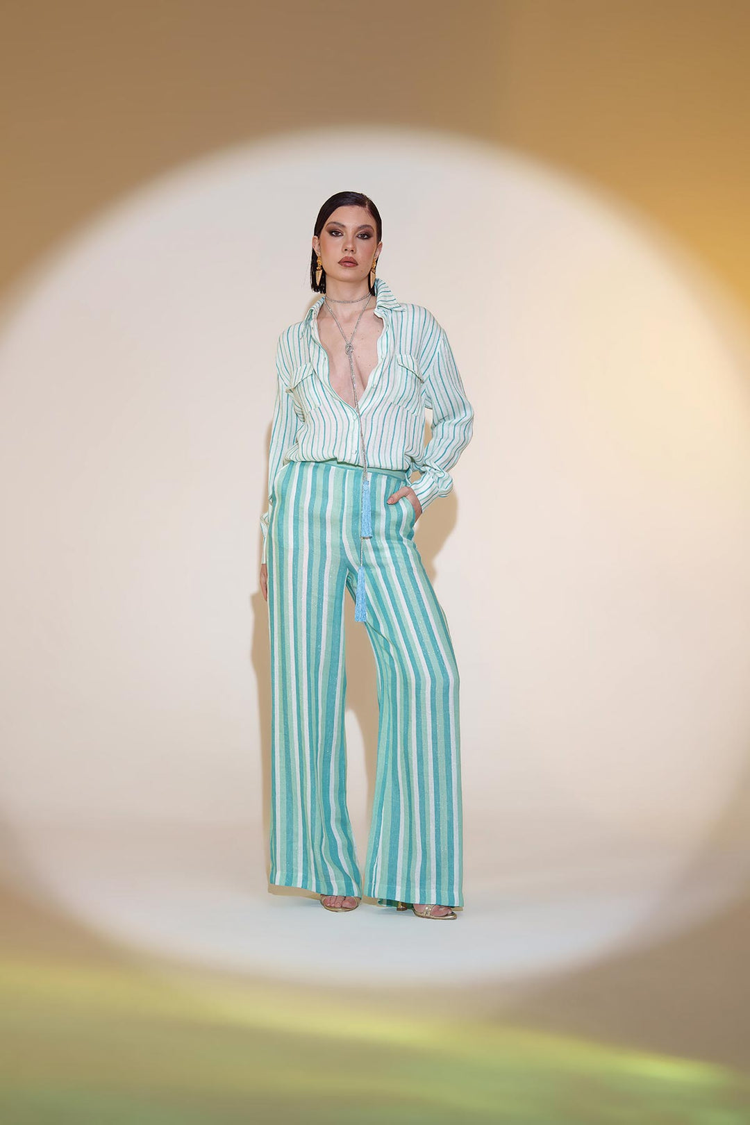 PHO FIRENZE - CAMICIA OVER IN VOILE DI COTONE È L’EMBLEMA DELLO STILE ESTIVO RILASSATO