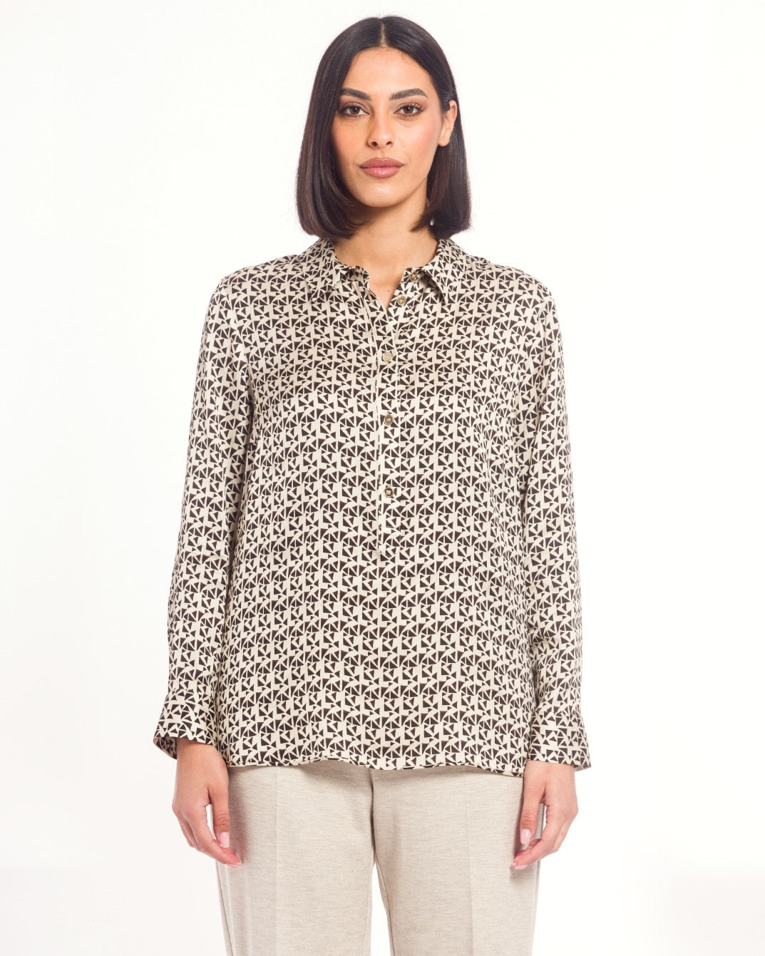 GAIA LIFE - CAMICIA GEOMETRICA IN VISCOSA – STILE E COMFORT-DISPONIBILE BLU E BEIGE