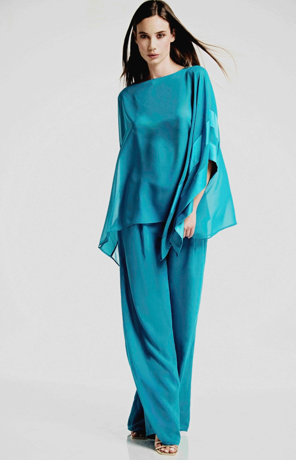 ATELIER LEGORA - COMPLETO IN GEORGETTE TURCHESE