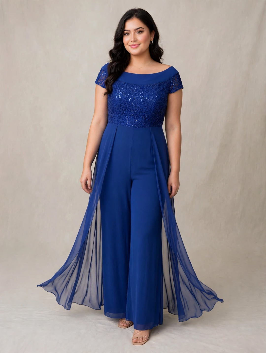 MERY LÒ - TUTA ELEGANTE BLU ROYAL CON CORPINO IN PIZZO PAILLETTES E CAPE IN CHIFFON
