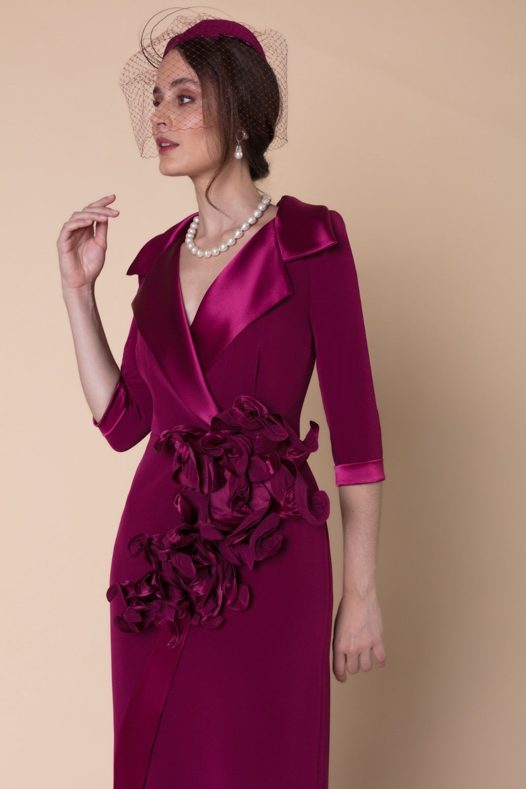 MATILDE CANO - ABITO LUNGO ELEGANTE CON DETTAGLIO FLOREALE