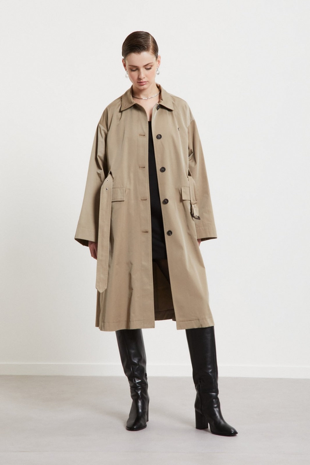 Trench midi con pinces