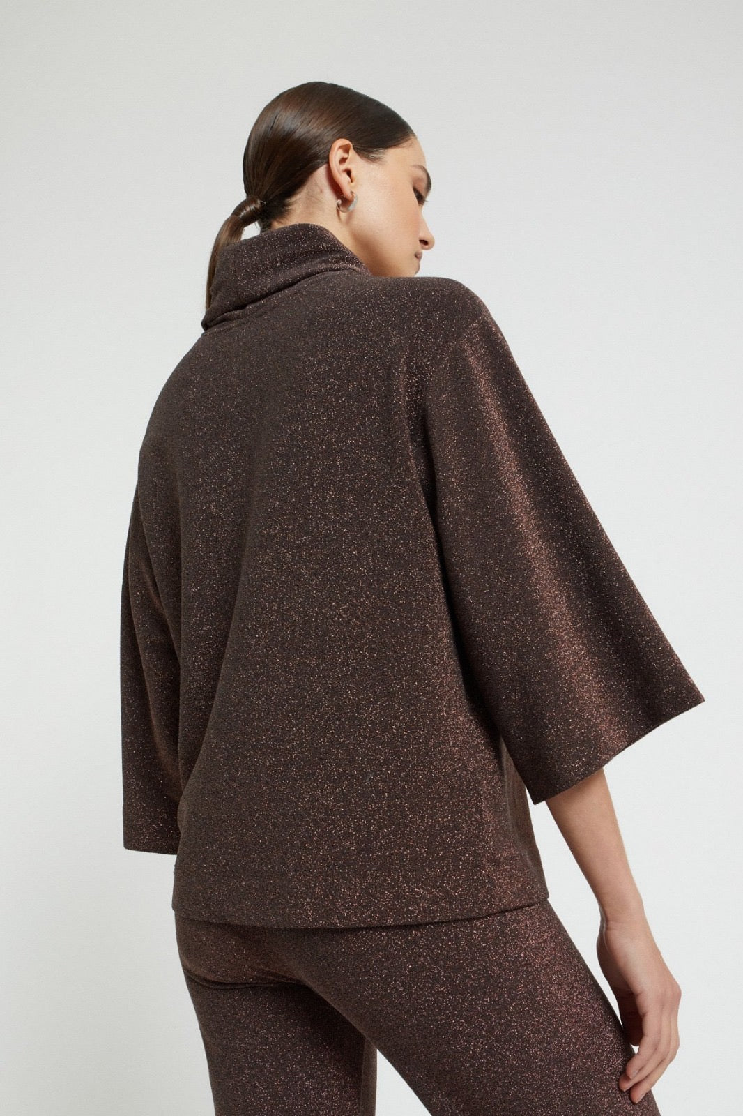 OTTO D’AME - FELPA CAPPA IN PURA VISCOSA ELASTICIZZATA CON FILO LUREX E MANICA 3/4