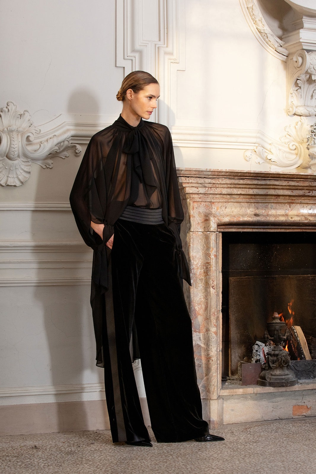 Camicia in Chiffon con Fiocco – disponibile Bordeaux