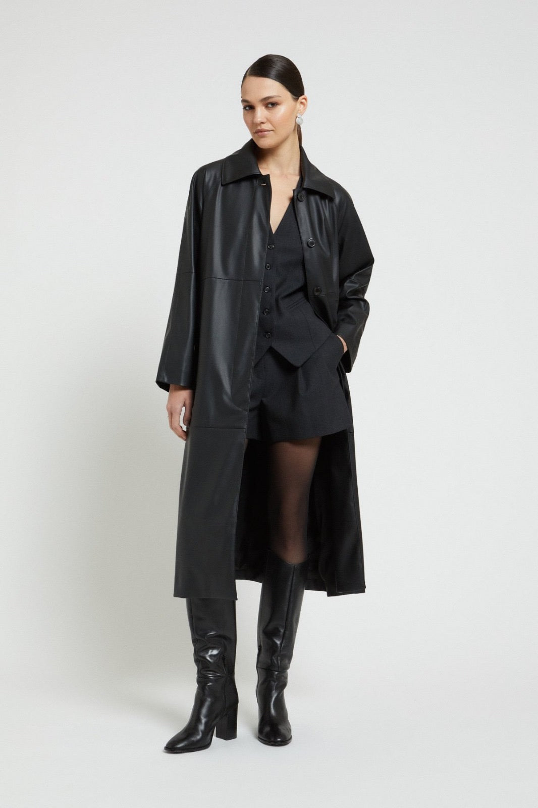 Trench lungo con cintura