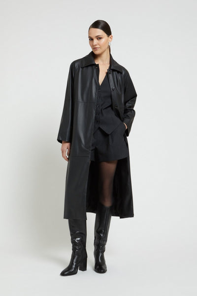 Trench lungo con cintura