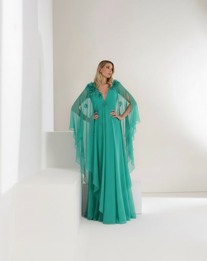 FLÒ - ABITO LUNGO SMERALDO CON MANTELLA IN CHIFFON