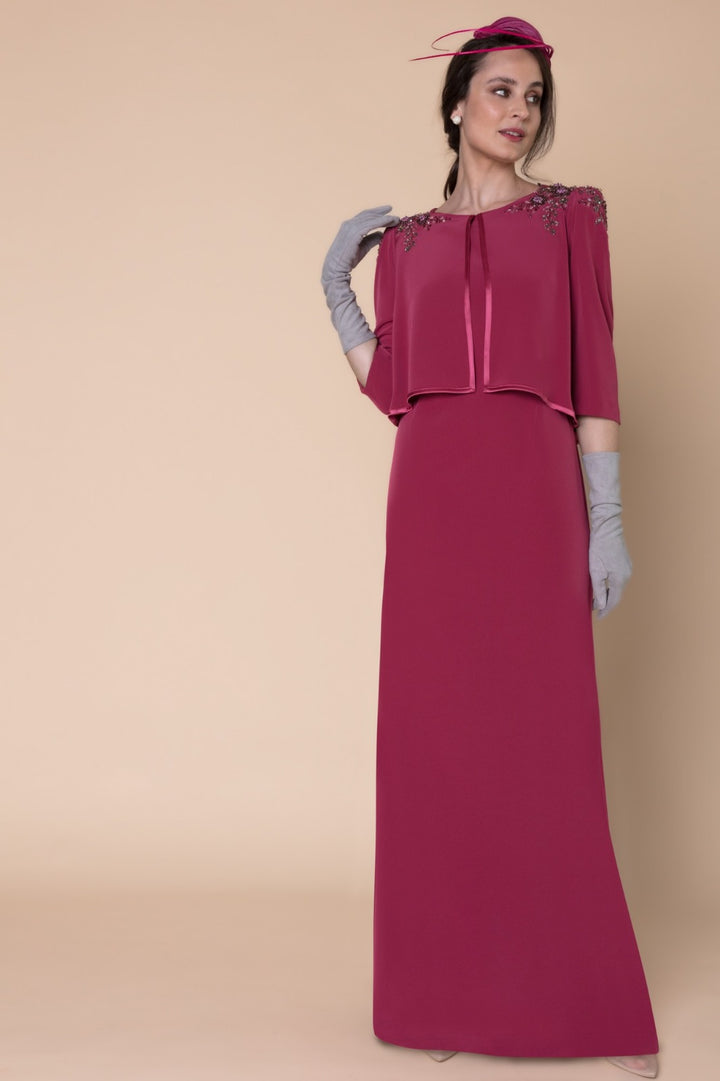 MATILDE CANO - ABITO LUNGO ELEGANTE COLOR LAMPONE CON MANTELLINA GIOIELLO