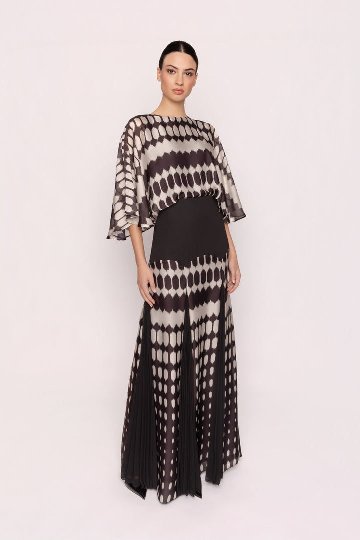 CARLA RUIZ - ABITO LUNGO IN CHIFFON CON STAMPA GEOMETRICA A NIDO D&
