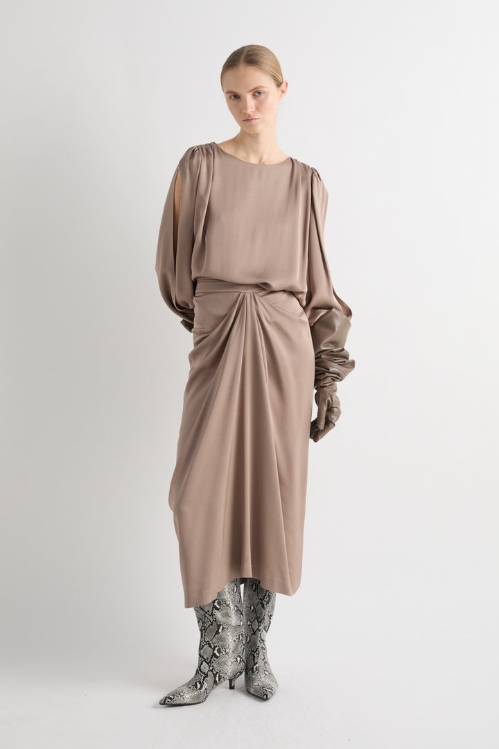 MEIMEI J - GONNA ELEGANTE CON DRAPPEGGIO FRONTALE A NODO, DAL CARATTERE SCULTURA E DALLA SILHOUETTE SOFISTICATA