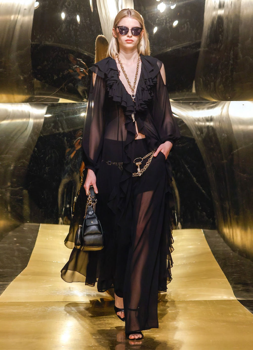 Abito lungo in chiffon disponibile nero o bordeaux